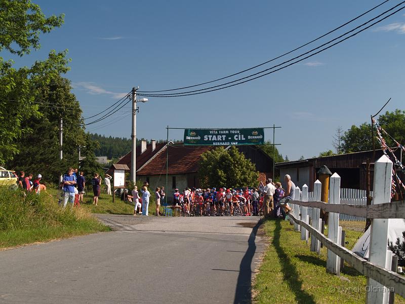 2007-06-23_Farm_Tour_Hlubocec_007.jpg