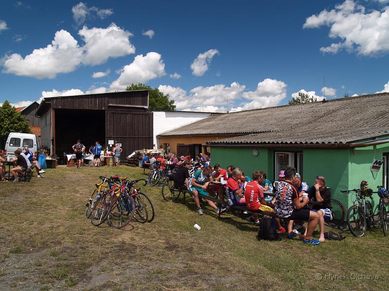 2007-06-23_Farm_Tour_Hlubocec_094.jpg