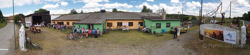 2007-06-23_Farm_Tour_Hlubocec_132.jpg